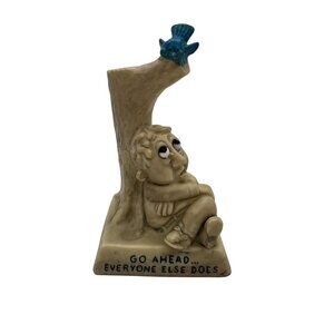 Vintage Russ Berries “Go Ahead … Everyone Else Does” 5.5″ Resin Figurine